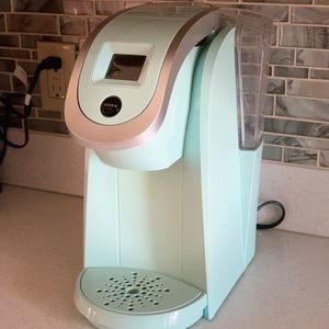 Keurig 2.0 K400. Excellent condition!